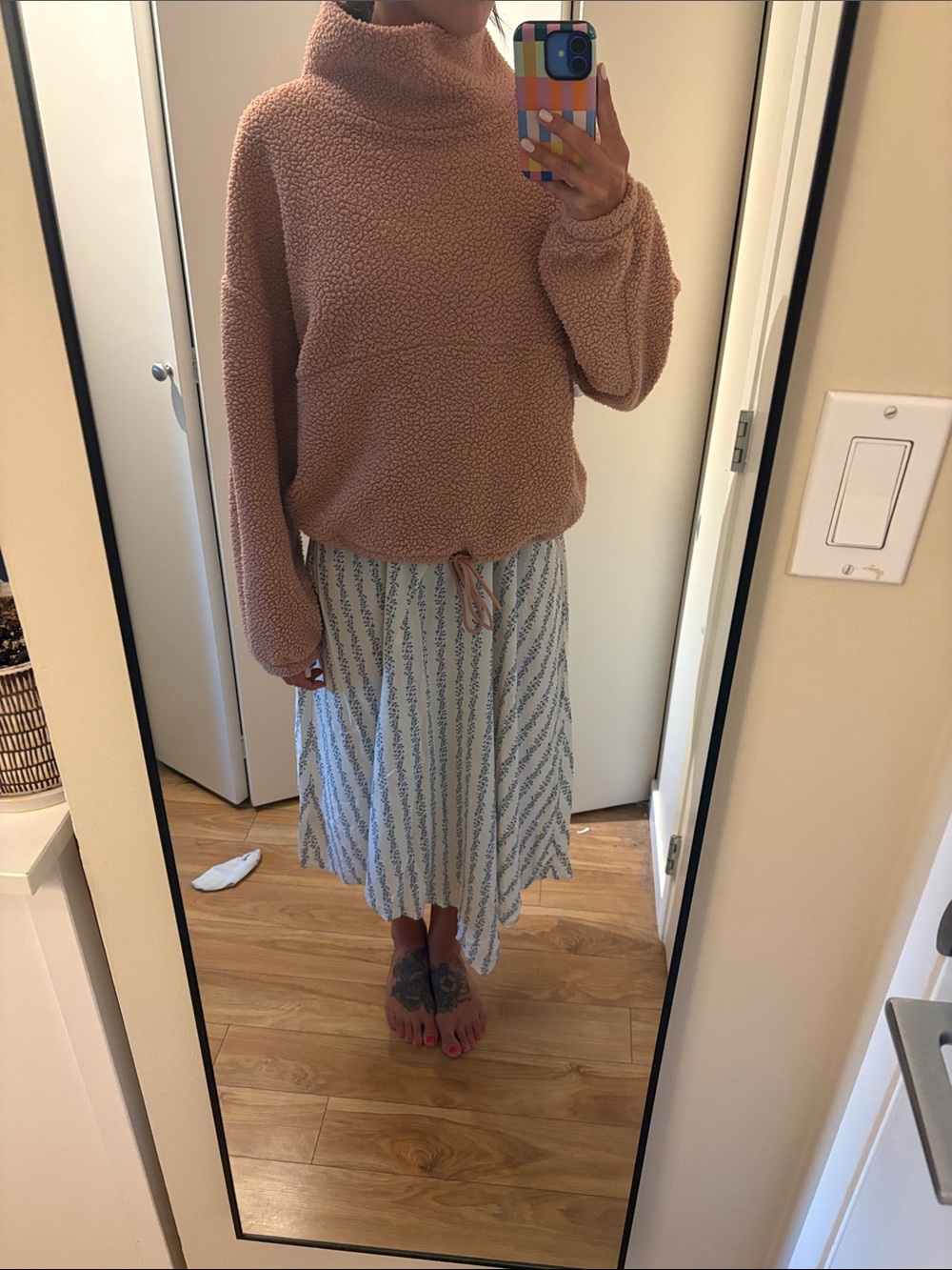 Old Navy Sherpa Turtleneck Pullover - Dusty Rose